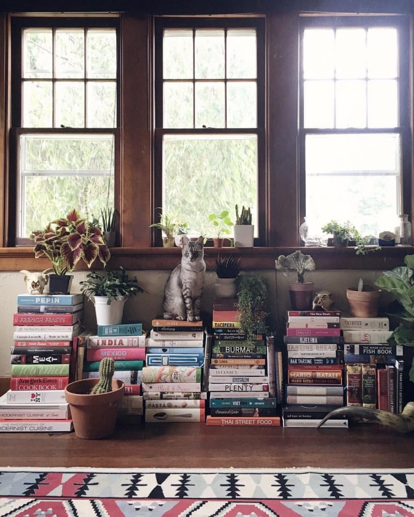 Где хранить книги? 5 оригинальных идей для вашего дома