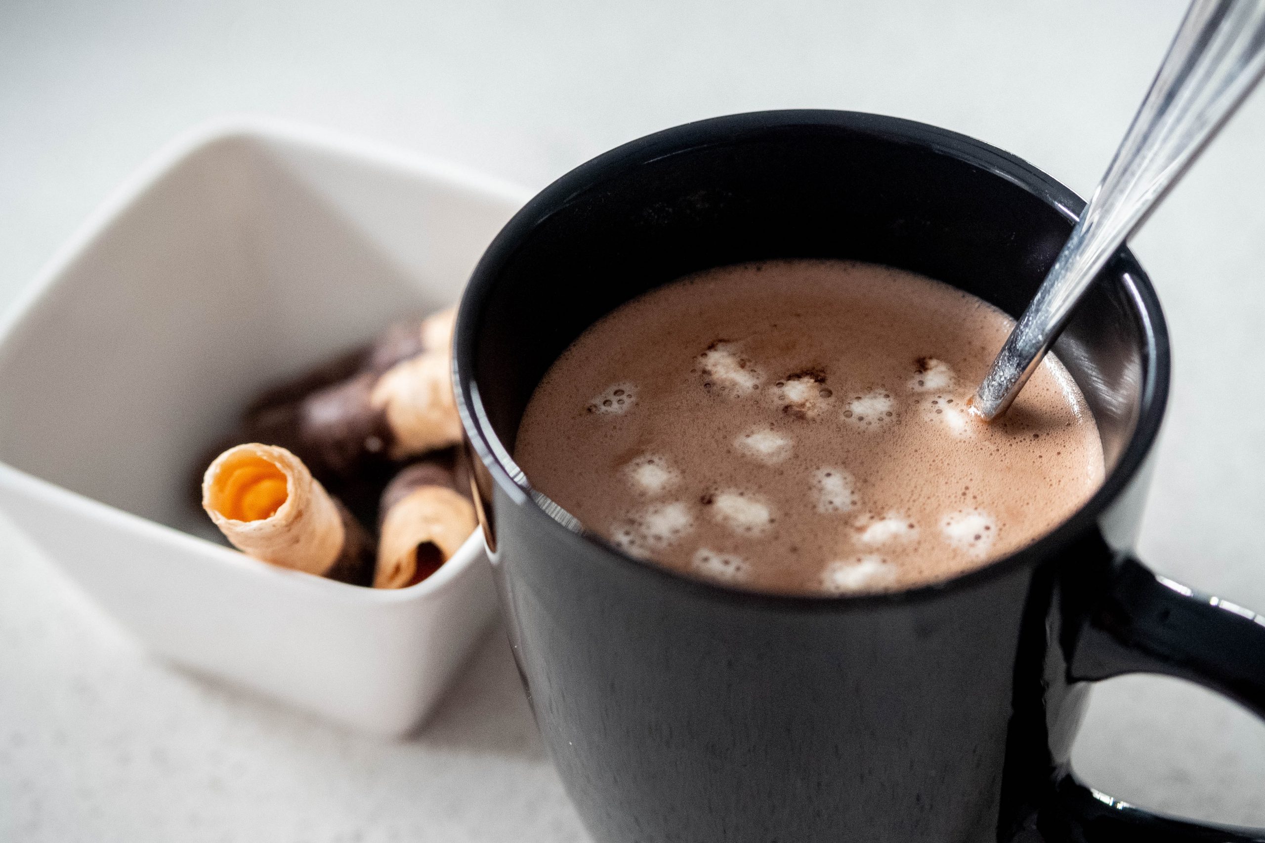 Рецепт вкусного горячего шоколада для поднятия настроения