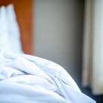 Как часто нужно менять постельное бельё?