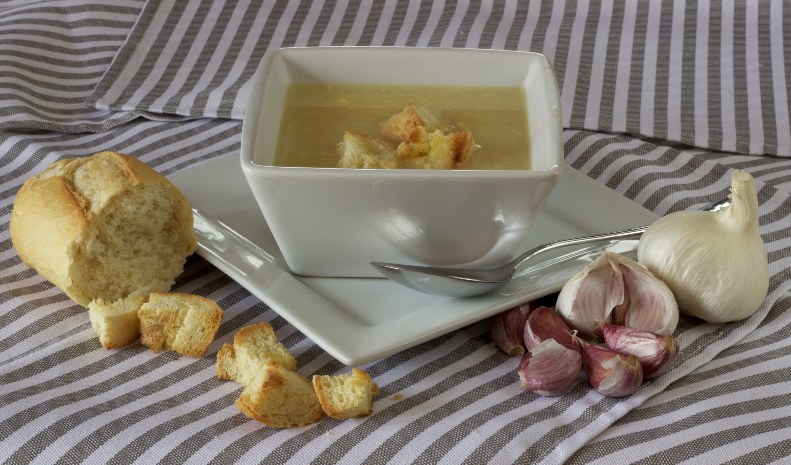 Рецепт чесночного супа, который укрепит иммунитет