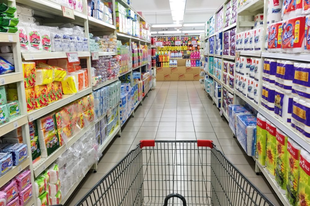 Что покупать в супермаркете и чем запасаться во время карантина?