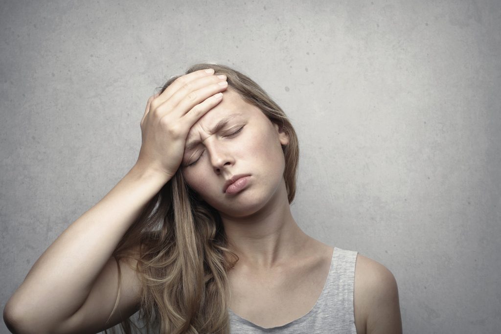 Как безопасно тренироваться, чтобы сократить головную боль и мигрени