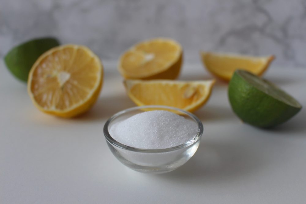 Альтернатива соде: как использовать лимонную кислоту в быту