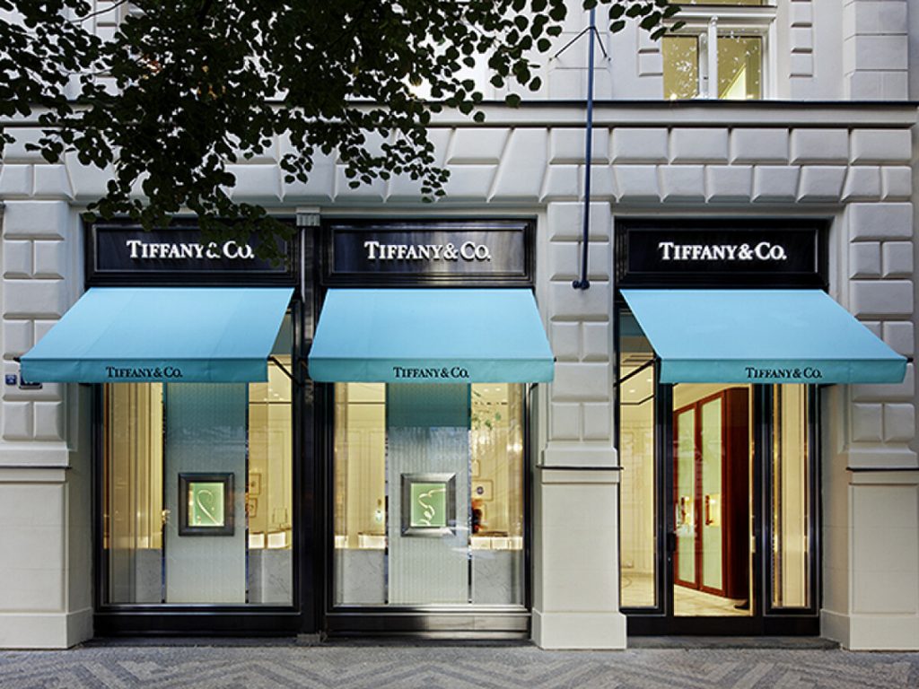Сделка между LVMH и Tiffany & Co под угрозой срыва