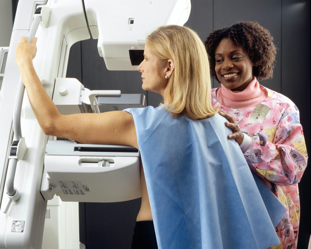 Как предотвратить рак груди: советы опытных врачей
