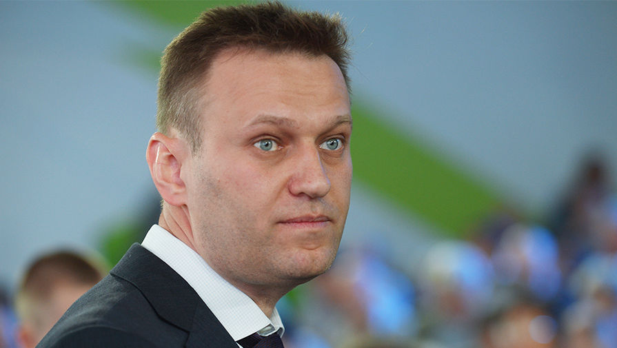 Борьба за жизнь: Алексей Навальный впал в кому