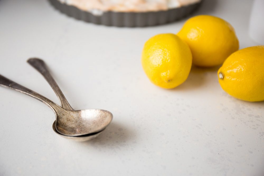 Красота и здоровье: как использовать лимон не по прямому назначению