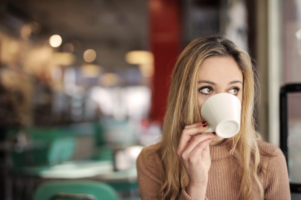 Необычная причина, почему вы всё равно чувствуете усталость после питья кофе