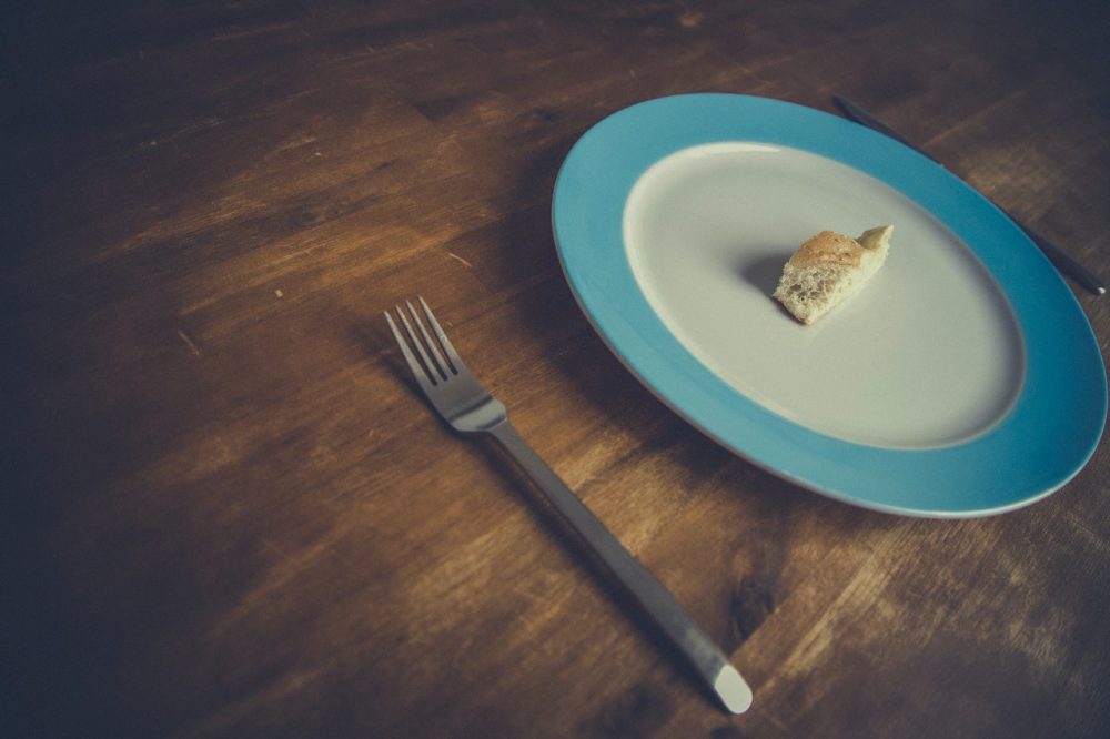 «Нет» голоду: как избавиться от лишних килограммов, по мнению врача?