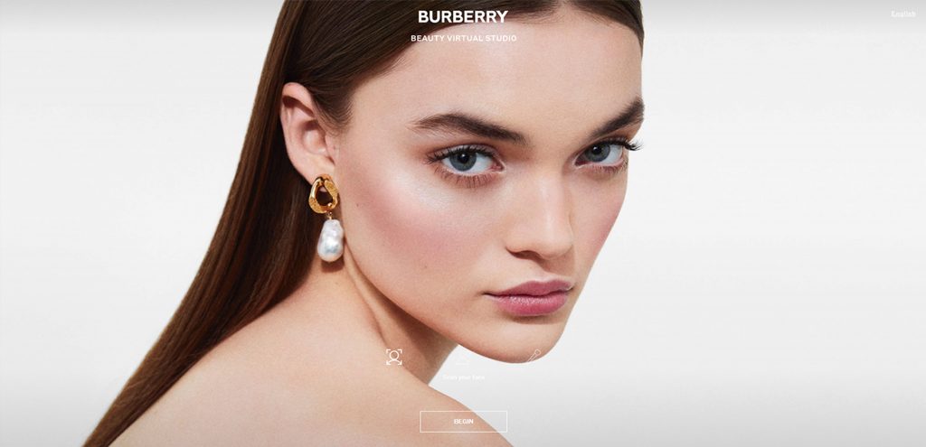 Инновации: Burberry запустили онлайн-студию, где можно примерить разные макияжи
