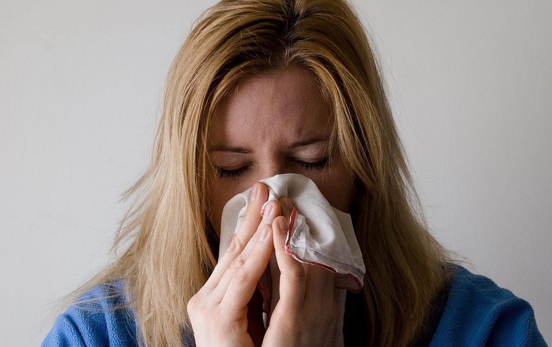 Является ли заложенный нос симптомом COVID? Что говорит эксперт
