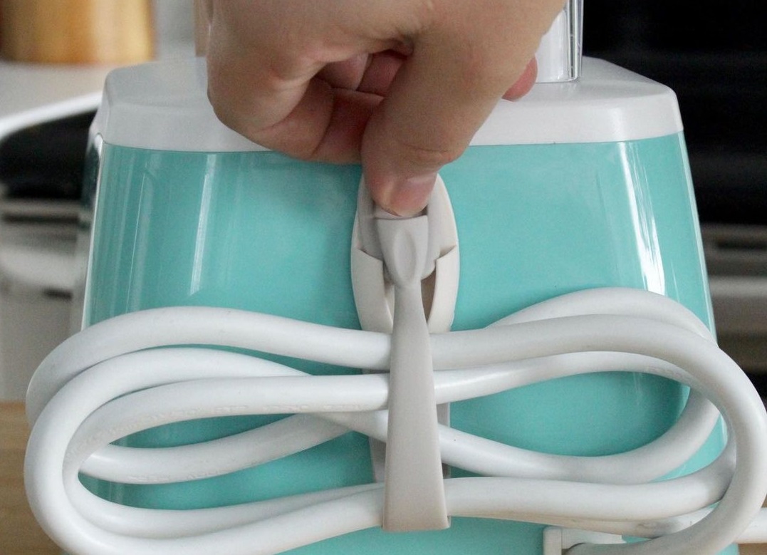 5 простых способов скрыть шнуры и кабели, которые портят интерьер вашего дома
