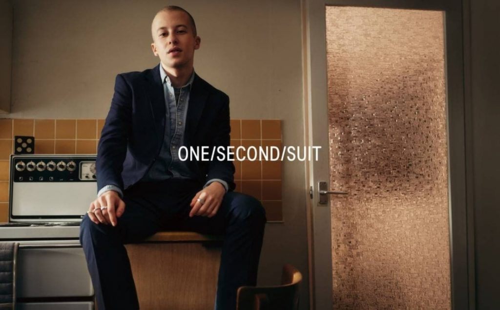 H&M будут сдавать костюмы в аренду, чтобы клиенты могли быстрее находить работу
