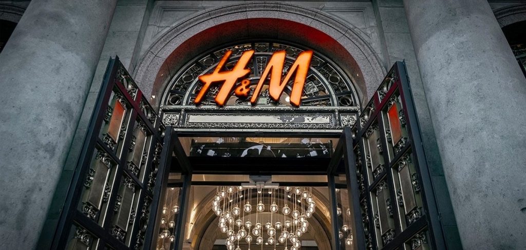 H&M увольняют более 1000 сотрудников: в чем причина
