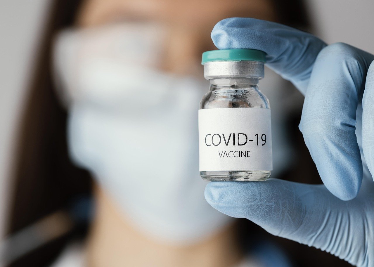 Важная вещь, которую стоит сделать на следующий день после вакцинации COVID