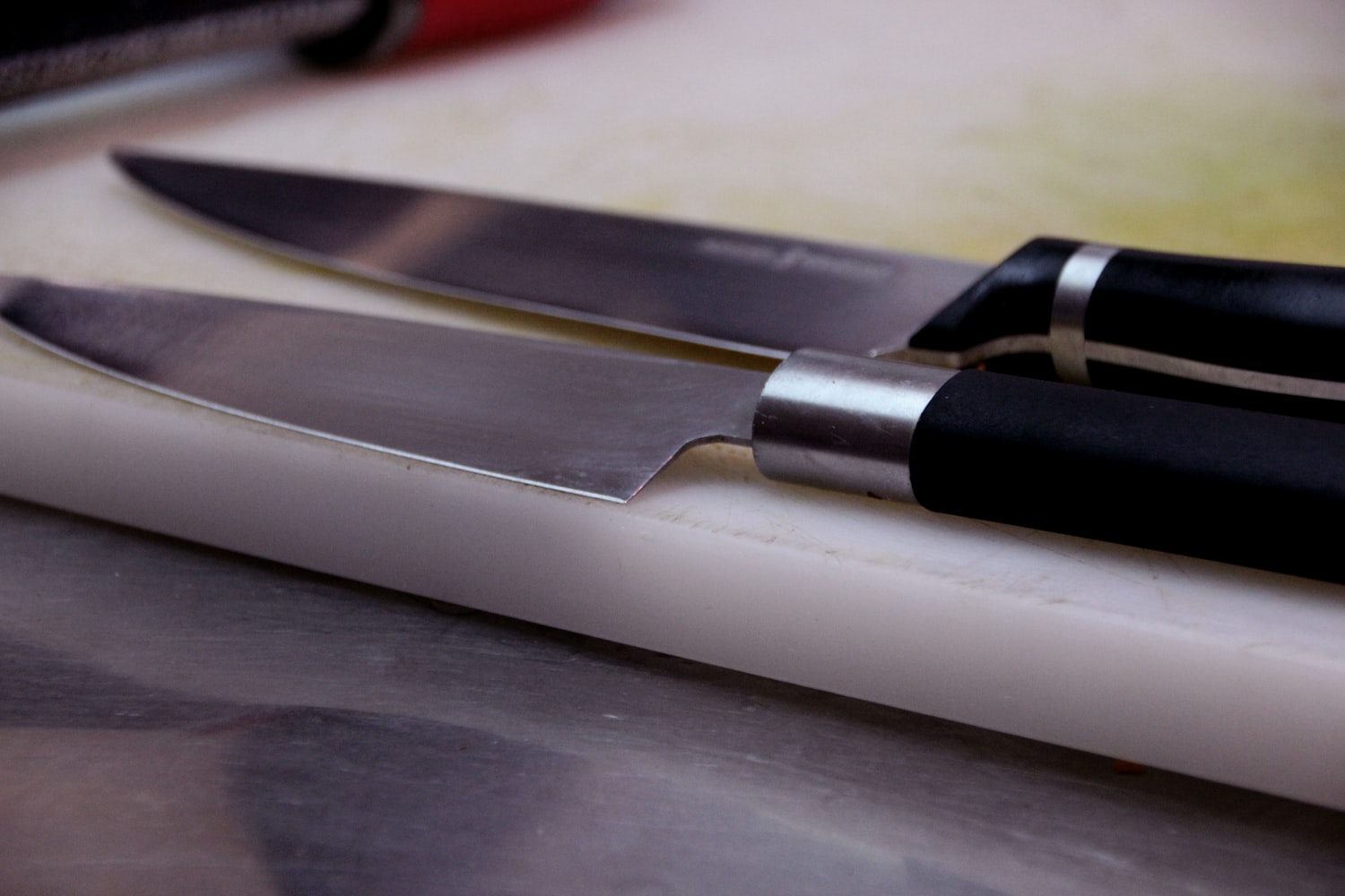 «Безобидные» ошибки, из-за которых вам приходится чаще менять ножи