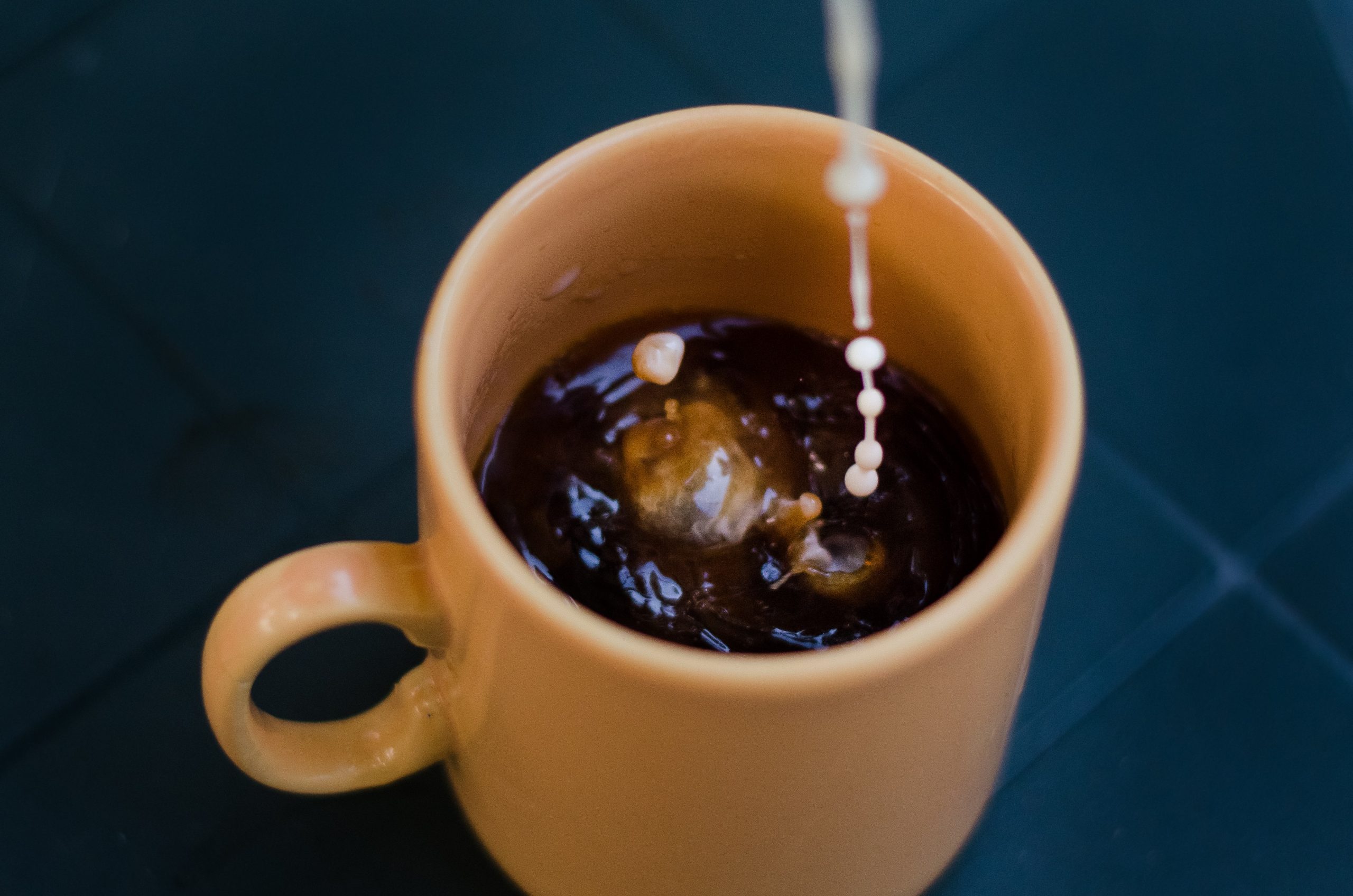 Частые ошибки в питье кофе, которые провоцируют набор веса
