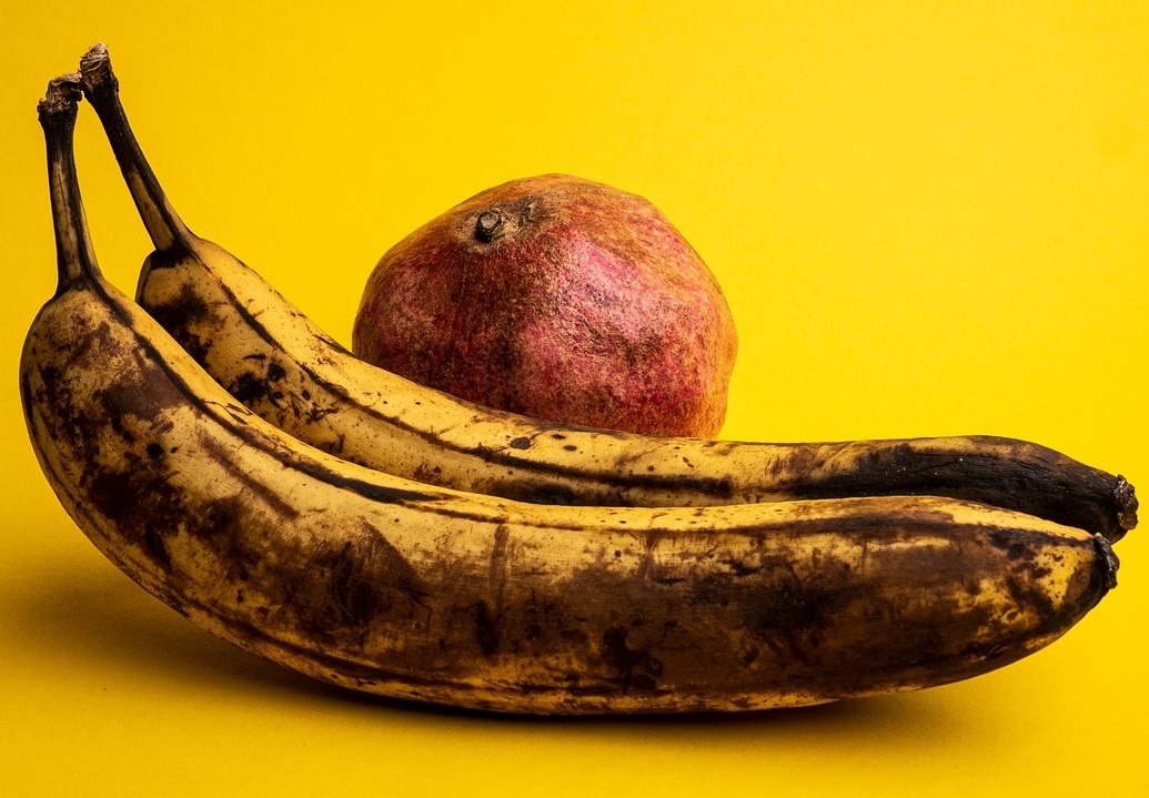 Насколько плохо случайно или даже специально съесть переспелый банан?