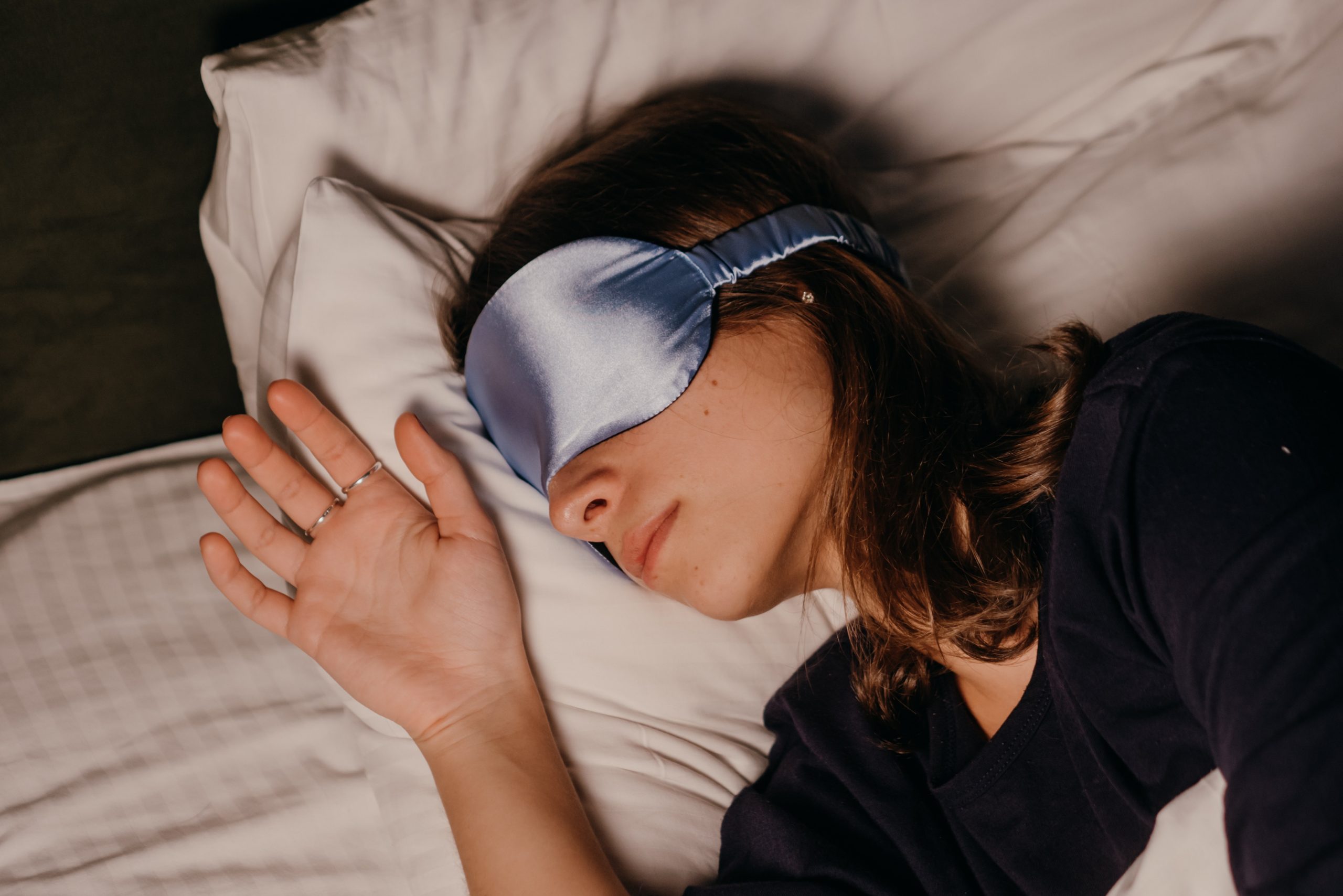 Не роскошь, а необходимость: преимущества масок для сна, о которых мало кто знает