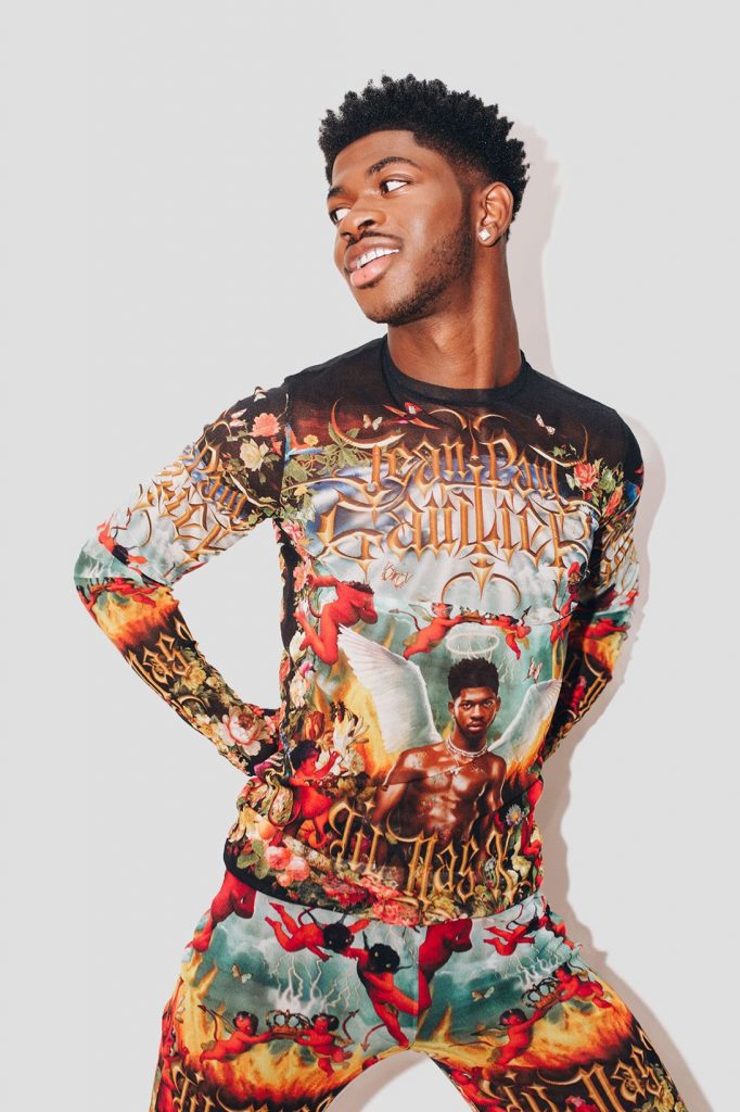 Яркие модели: рэпер Lil Nas выпустил совместную коллекцию с брендом Jean Paul Gaultier
