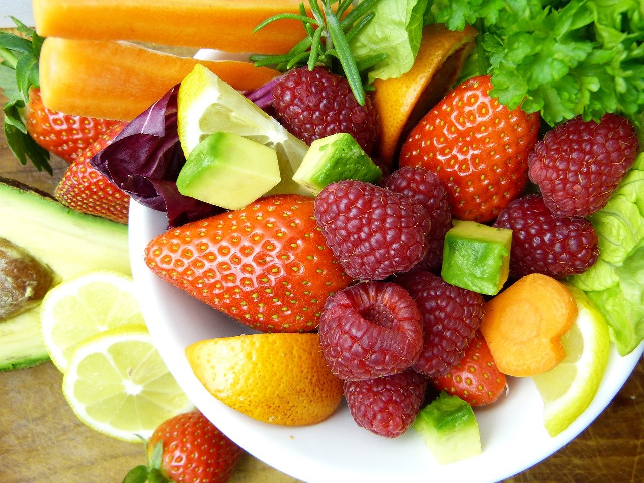 Ежедневное употребление следующего фрукта уменьшает жир живота у женщин