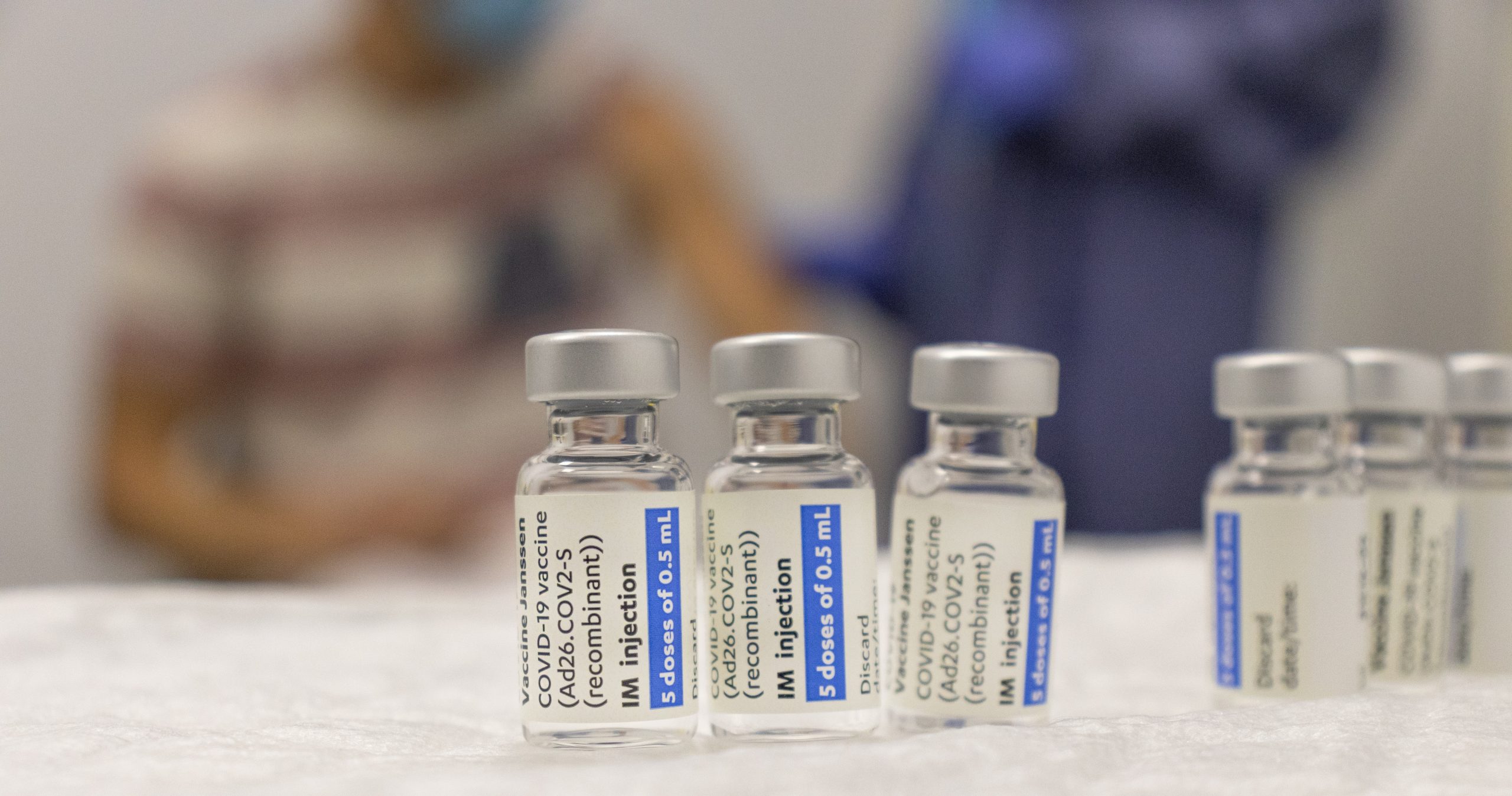 Известный иммунолог сообщил, какая вещь даже эффективнее двух доз вакцины
