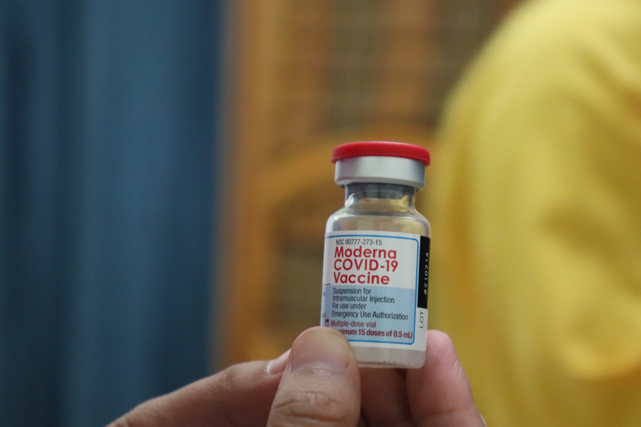 Когда слабеет защита вакцины: Moderna дала честный ответ