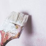 Как нейтрализовать запах краски дома: странный совет, который работает