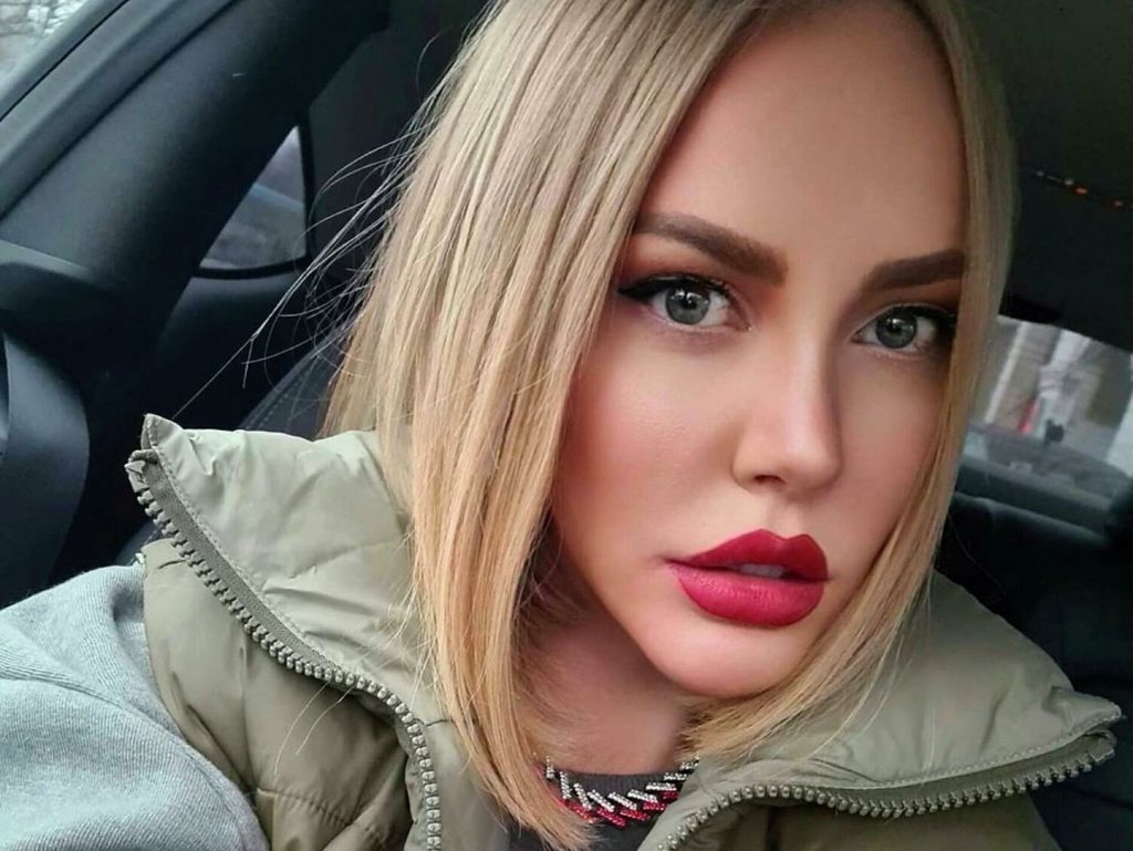 К Новому году готова: Маша Малиновская прошла процедуру омоложения