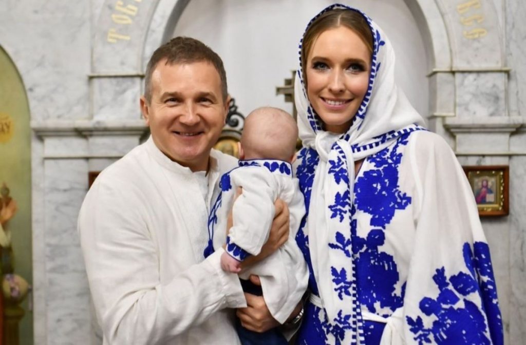 Катя Осадчая и Юрий Горбунов провели крещение младшего сына
