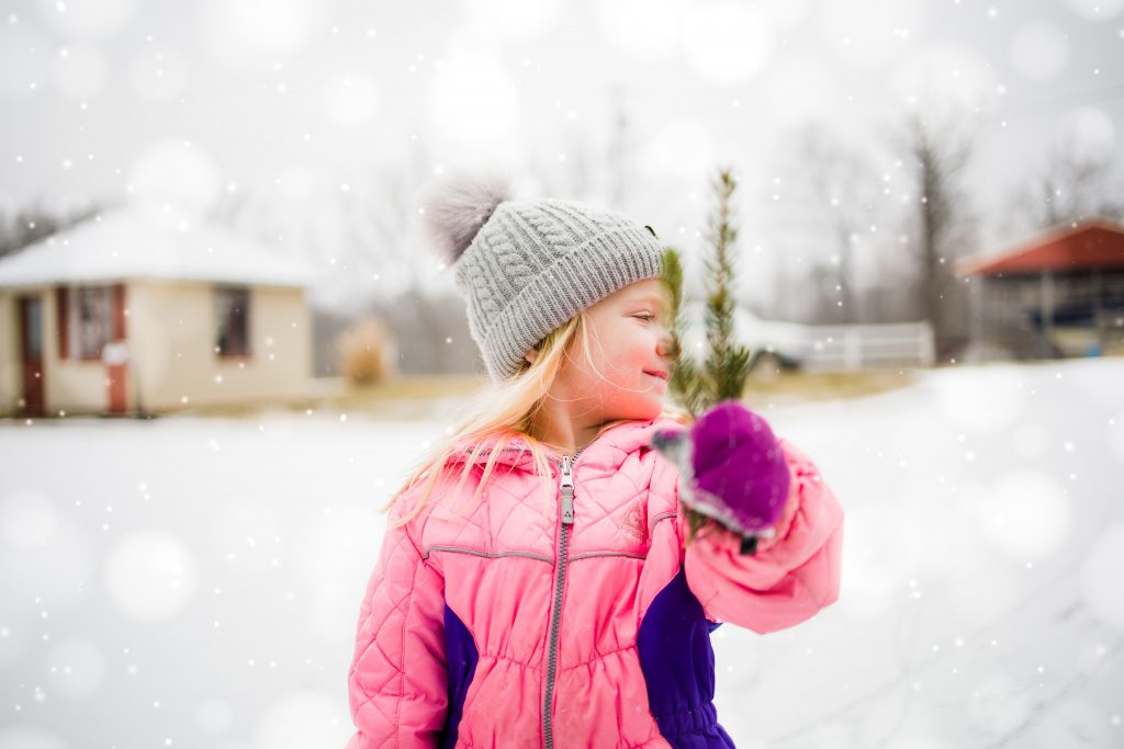 Не заболеет ли ребенок, если будет играть на улице в мороз? Ответ педиатра