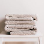 Как часто следует стирать полотенца на самом деле: отвечает дерматолог