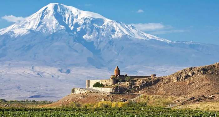 Армения — теплая, прекрасная страна