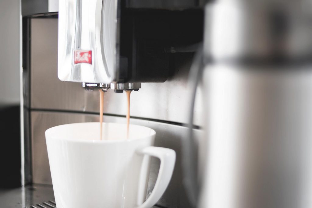 Грубая ошибка, из-за которой кофе дома получается не таким вкусным
