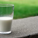 Соседи не расскажут, почему нужно поливать огород молоком: но вы будете теперь знать