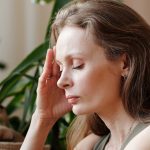 Тихие симптомы инсульта у женщин, о которых вы могли не знать (но должны)