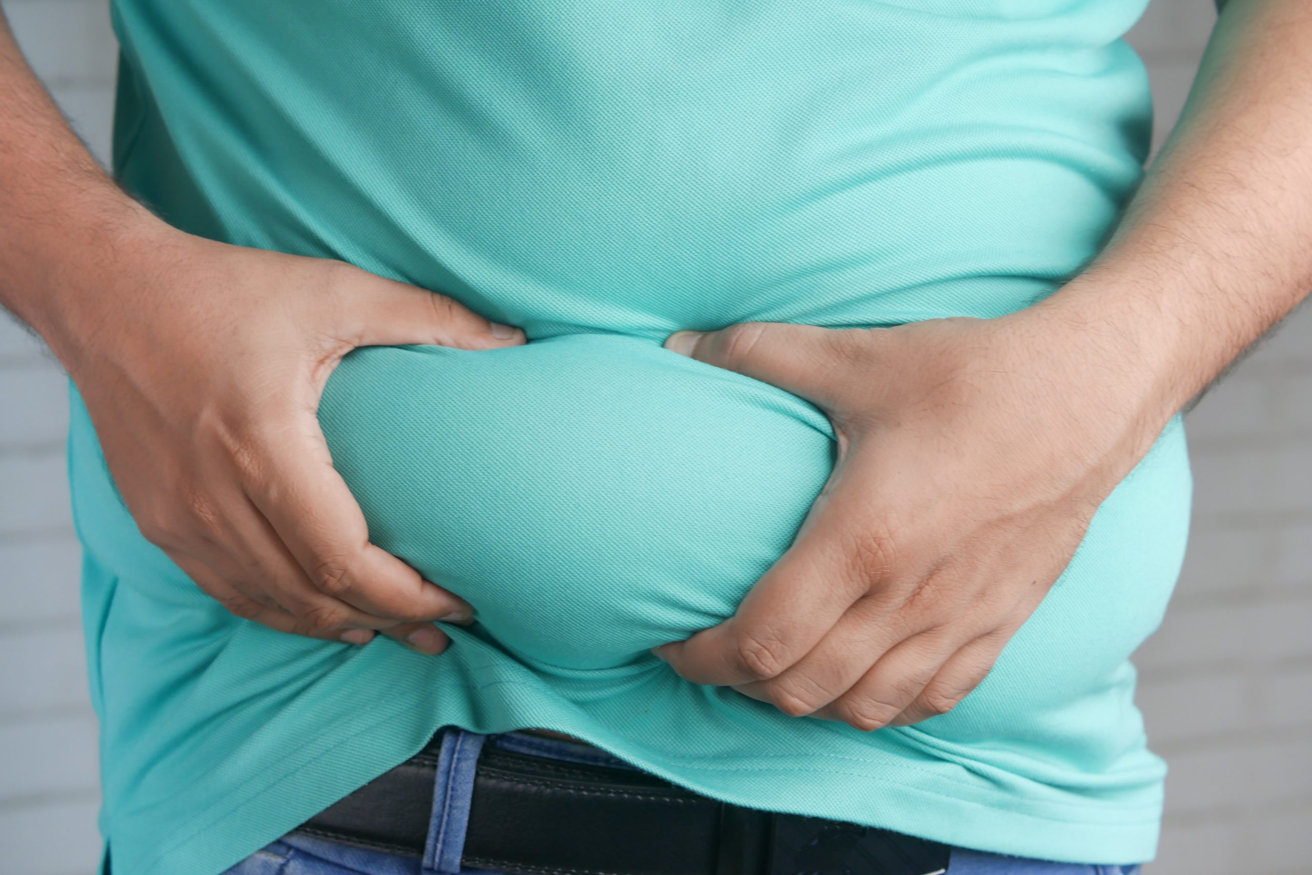 Исследователи назвали единственные средства борьбы с жиром на животе