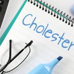 Миллионы людей имеют высокий уровень холестерина: как не стать следующим