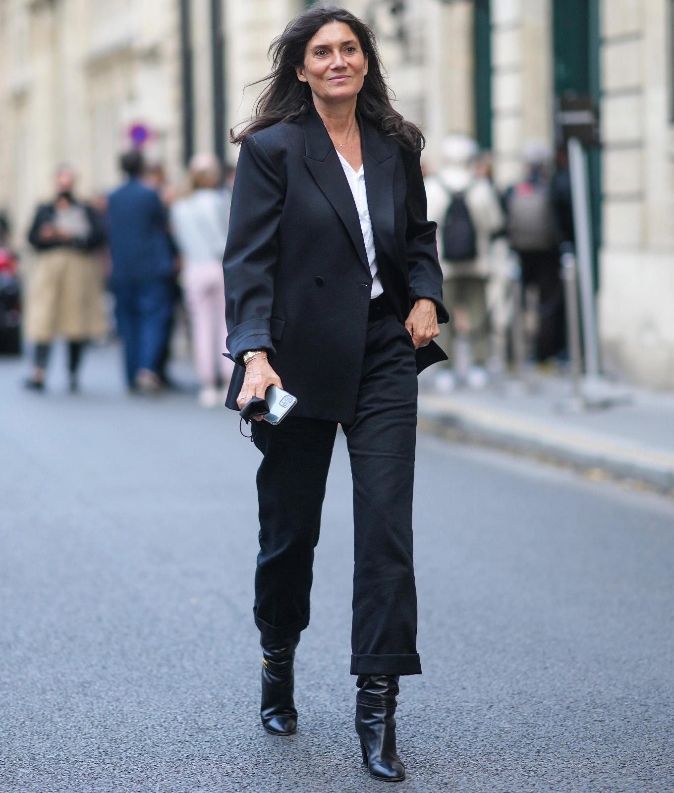 4 речі, які носять француженки старше 40 років, щоб виглядати стильно