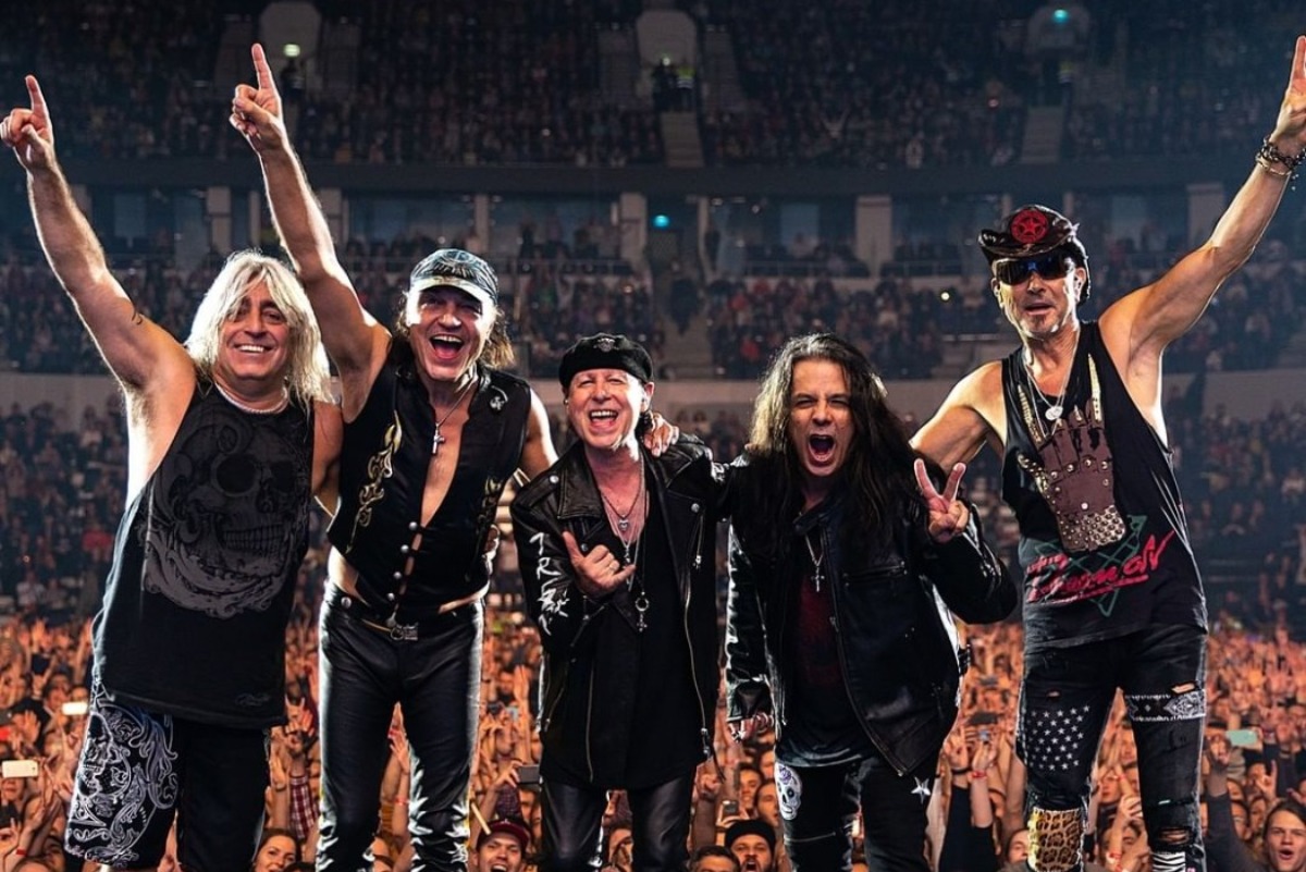 Скорпионс ю. Scorpions 2022. Немецкая рок группа скорпионс. Scorpions сейчас. Состав группы скорпионс.