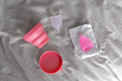 Що таке менструальна чаша: чи справді вона краща за тампони?
