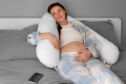 Як спати під час вагітності: 12 лайфхаків для здорового відпочинку
