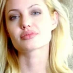 Знову блонд: Анджеліна Джолі повернулася до іміджу 90-х