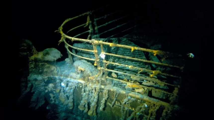 Фото потонувшого у 1912 році найбільшого на той час корабля "Титанік".