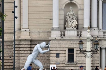 «Містер Арбітріум» - нова скульптура у Львові