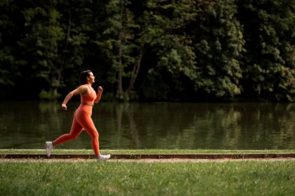 6 речей, які зводять нанівець користь вашого бігу та підвищують ризик травми