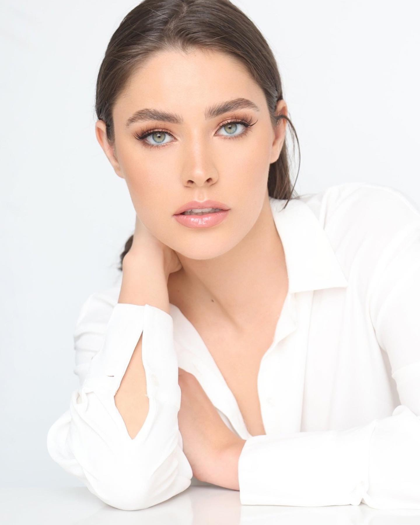 Ангелина Усанова стала новой «Мисс Украина Вселенная». 