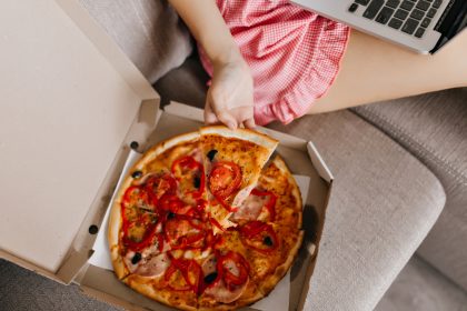 Ідеальний хрускіт: як правильно розігріти залишки піци