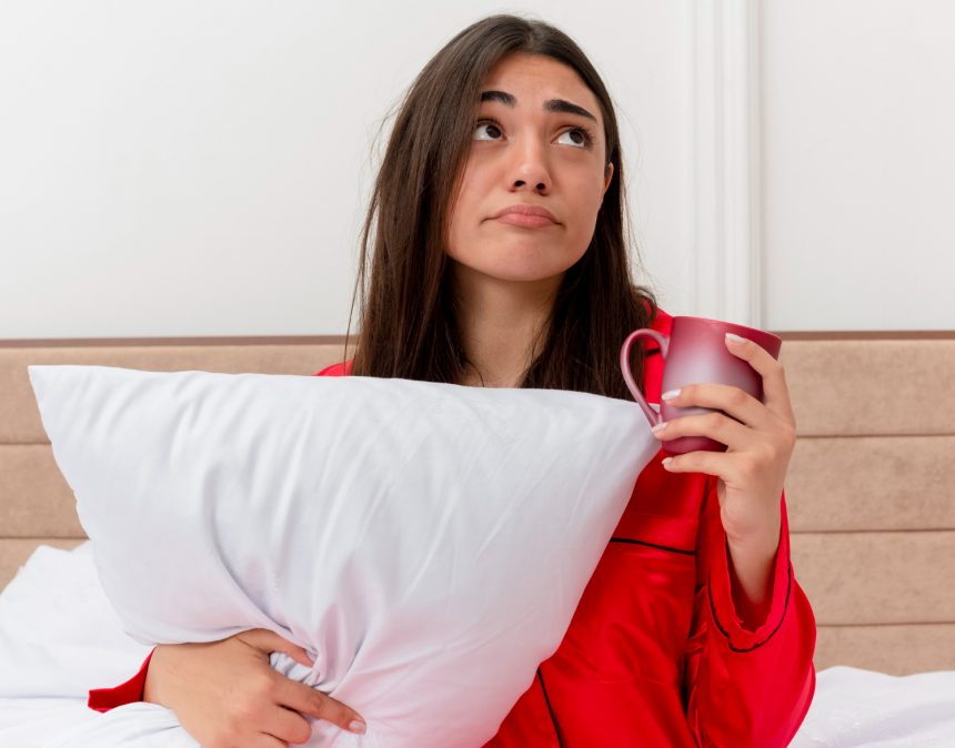 Експерти перерахували 4 речі, які не можна робити перед сном