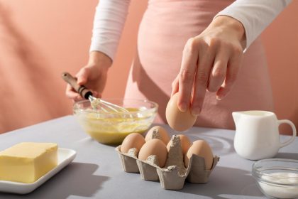 Бігати в магазин не потрібно: чим замінити яйця в рецептах випічки